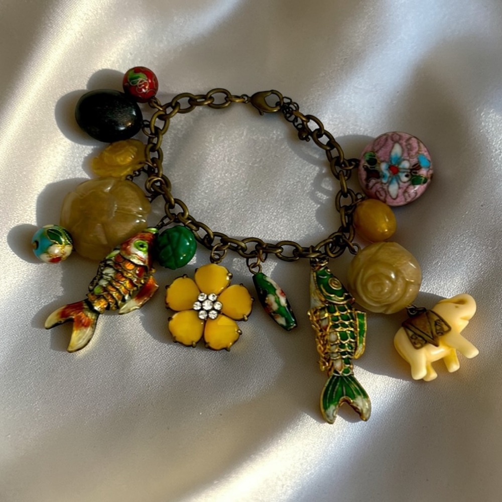 Vintage Chunky 1960’s Charm Bracelet